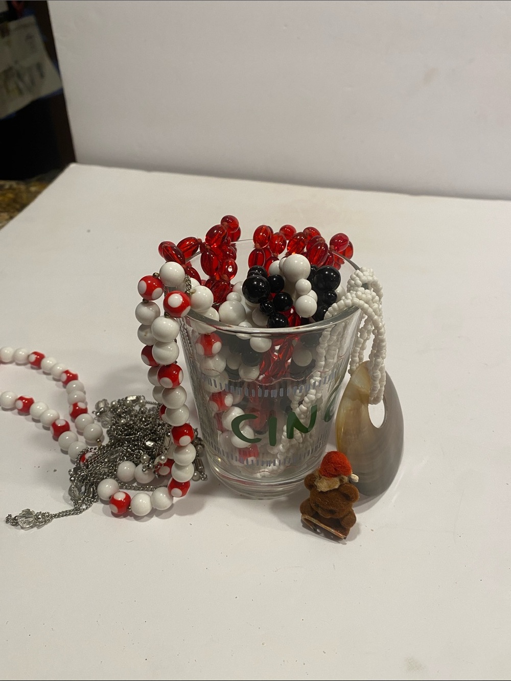 Beaded Multi-Color Women's Necklace Set - Red, White & Black